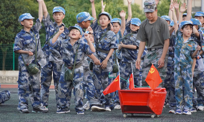 西北軍事夏令營多少錢