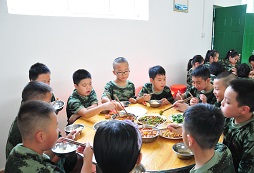 孩子參加四川軍事夏令營有哪些方面的改變？