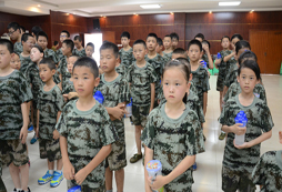 參加西南軍事夏令營能學(xué)到哪些內(nèi)容