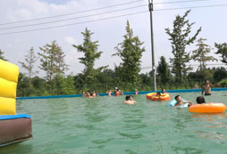 西寧游泳夏令營對青少年有什么好處？