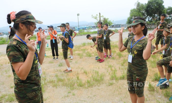 新疆軍事夏令營