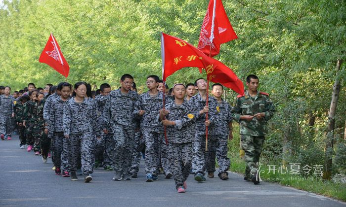 新疆軍事夏令營