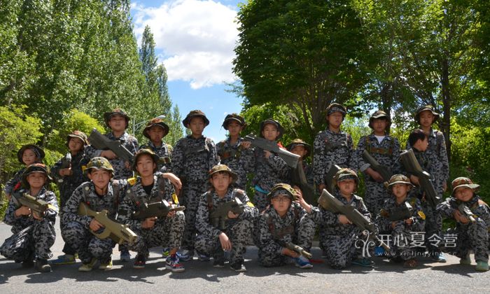 新疆軍事夏令營cs體驗活動