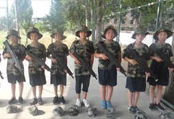 新疆軍事夏令營提升孩子的自我管理能力