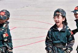 場(chǎng)上小學(xué)員
