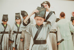 孩子在徐州中學(xué)生國學(xué)夏令營活動中懂得了什么？