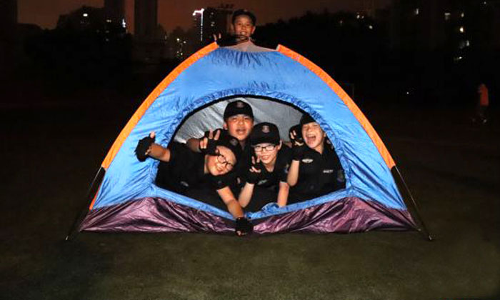 帳篷中的歡樂