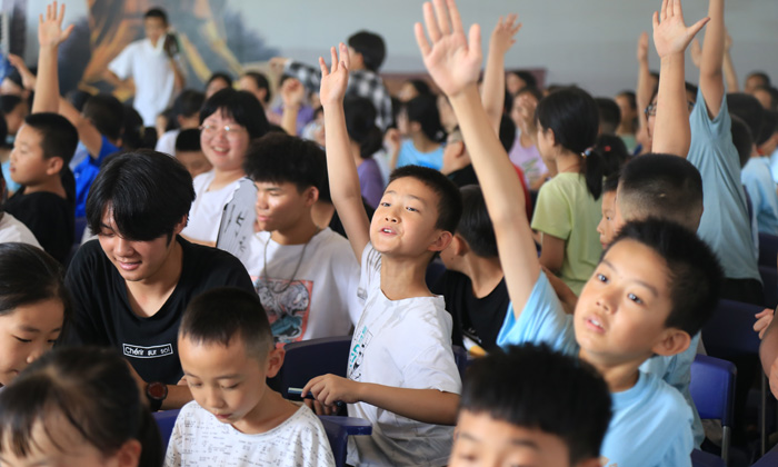 15天青少年研學(xué)夏令營(yíng)怎么收費(fèi)