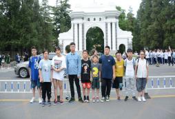 清北高校研學(xué)夏令營帶你去體驗高等學(xué)府的教育