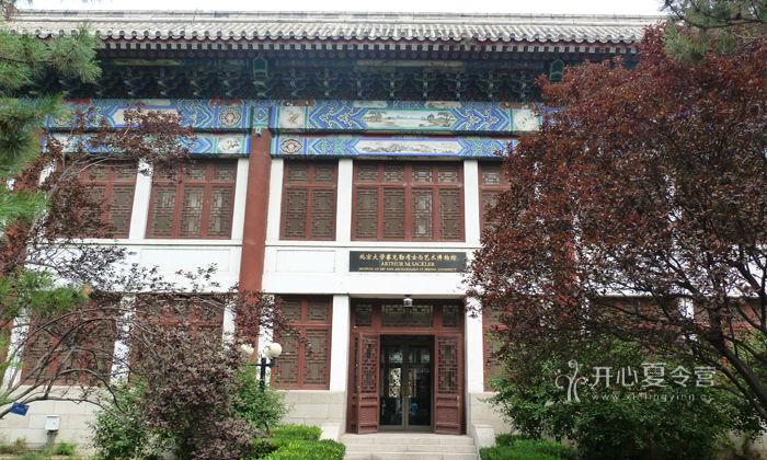 地方不大，藏品好豐富，讓我大開眼界