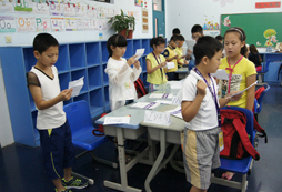 <strong>英語學(xué)習(xí)夏令營(yíng)調(diào)動(dòng)小學(xué)生學(xué)習(xí)英語的動(dòng)力</strong>