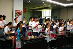 孩子英語學(xué)不好參加夏令營(yíng)有用嗎