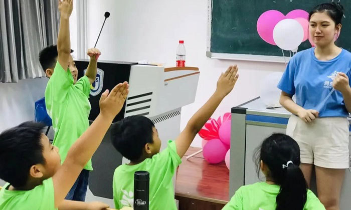 英語小學(xué)生夏令營