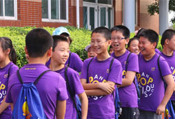 去哪報名參加青少年英語夏令營？