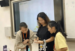 國內(nèi)有哪些好的英語夏令營