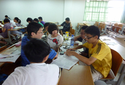 這個夏天英語夏令營給孩子一個看得見的成長