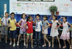 英語夏令營對(duì)孩子英語學(xué)習(xí)有幫助嗎？