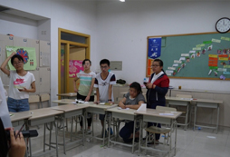 參加英語夏令營(yíng)可以讓孩子體驗(yàn)到什么？