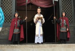 暑假藝術夏令營帶去體驗演員的艱辛