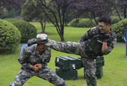 義烏軍事夏令營(yíng)對(duì)孩子的好處有哪些？