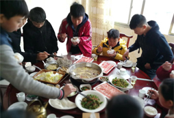 中小學(xué)生暑假名校游學(xué)夏令營受歡迎么？