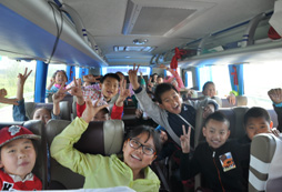 遠(yuǎn)離城市空氣污染，夏令營帶你來一次說走就走的旅行