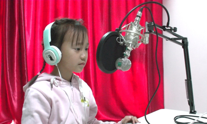演播配音