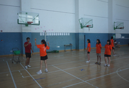 如何選擇羽毛球夏令營(yíng)讓孩子受益更多