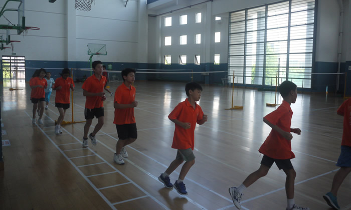 小學(xué)生羽毛球夏令營費(fèi)用