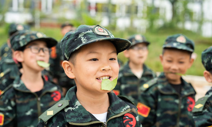 云南軍訓(xùn)夏令營(yíng)那個(gè)好
