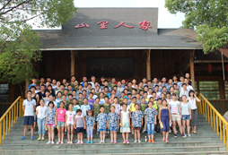 參加寧波兒童夏令營軍事營成為小小特種兵