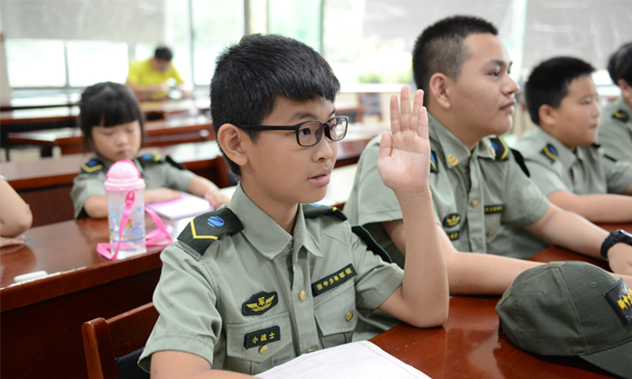 浙江軍事夏令營費(fèi)用.jpg