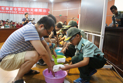 浙江軍事拓展夏令營(yíng)帶你體驗(yàn)真正的軍營(yíng)生活