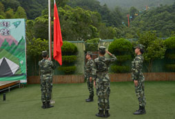 浙江軍事夏令營為什么受到孩子喜歡？