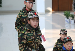 浙江軍事夏令營活動開發(fā)孩子潛能