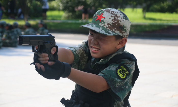 浙江軍事夏令營收費(fèi)