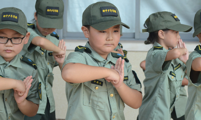浙江軍事夏令營(yíng)收費(fèi)