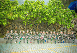 浙江小學(xué)生夏令營(yíng)特種兵給孩子提供成長(zhǎng)機(jī)會(huì)