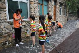 浙江有合適女生參加的夏令營(yíng)嗎？