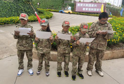  參加云南征服者軍事夏令營需要攜帶哪些物品？