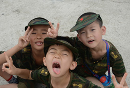 2018暑期參加鄭州軍事夏令營(yíng)有保障嗎？