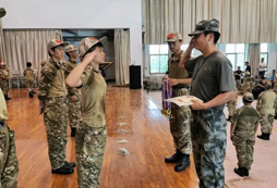 參加鄭州軍訓(xùn)夏令營的好處有哪些