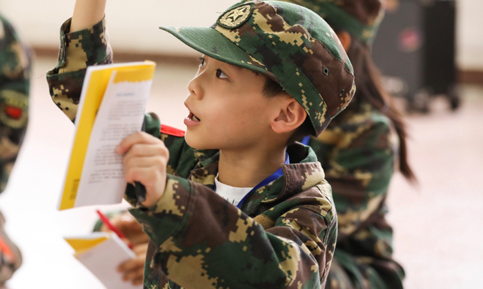 鄭州軍訓(xùn)夏令營(yíng)