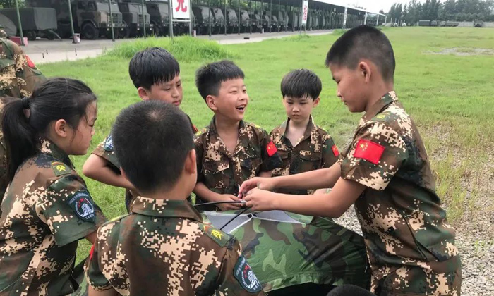 鄭州軍訓(xùn)夏令營有哪些