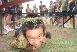 孩子習(xí)慣不好參加鄭州軍事夏令營會有進步嗎