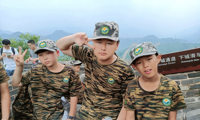 中學(xué)生軍訓(xùn)夏令營(yíng)機(jī)構(gòu)有哪些