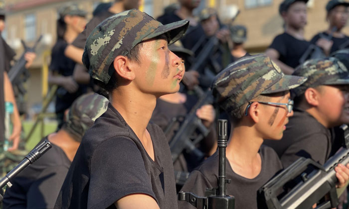 中學(xué)生軍訓(xùn)夏令營(yíng)機(jī)構(gòu)有哪些