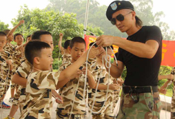 周邊中小學(xué)夏令營(yíng)的教學(xué)質(zhì)量如何？