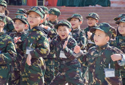 珠海軍事夏令營讓孩子學(xué)到什么？