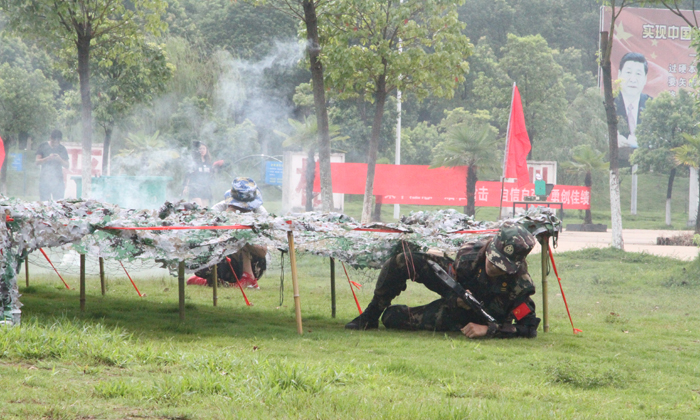 戶(hù)外軍事活動(dòng)